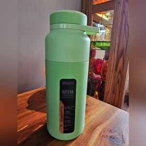 BrüMate Rotera Touch-Free Water Bottle - Green
